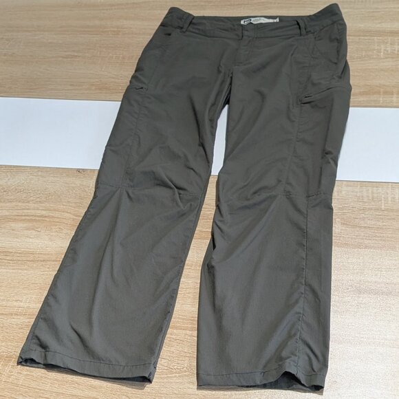 REI Hiking/Cargo Women's Pant, relaxed fit, 50 UPF, size 6 - Picture 3 of 7